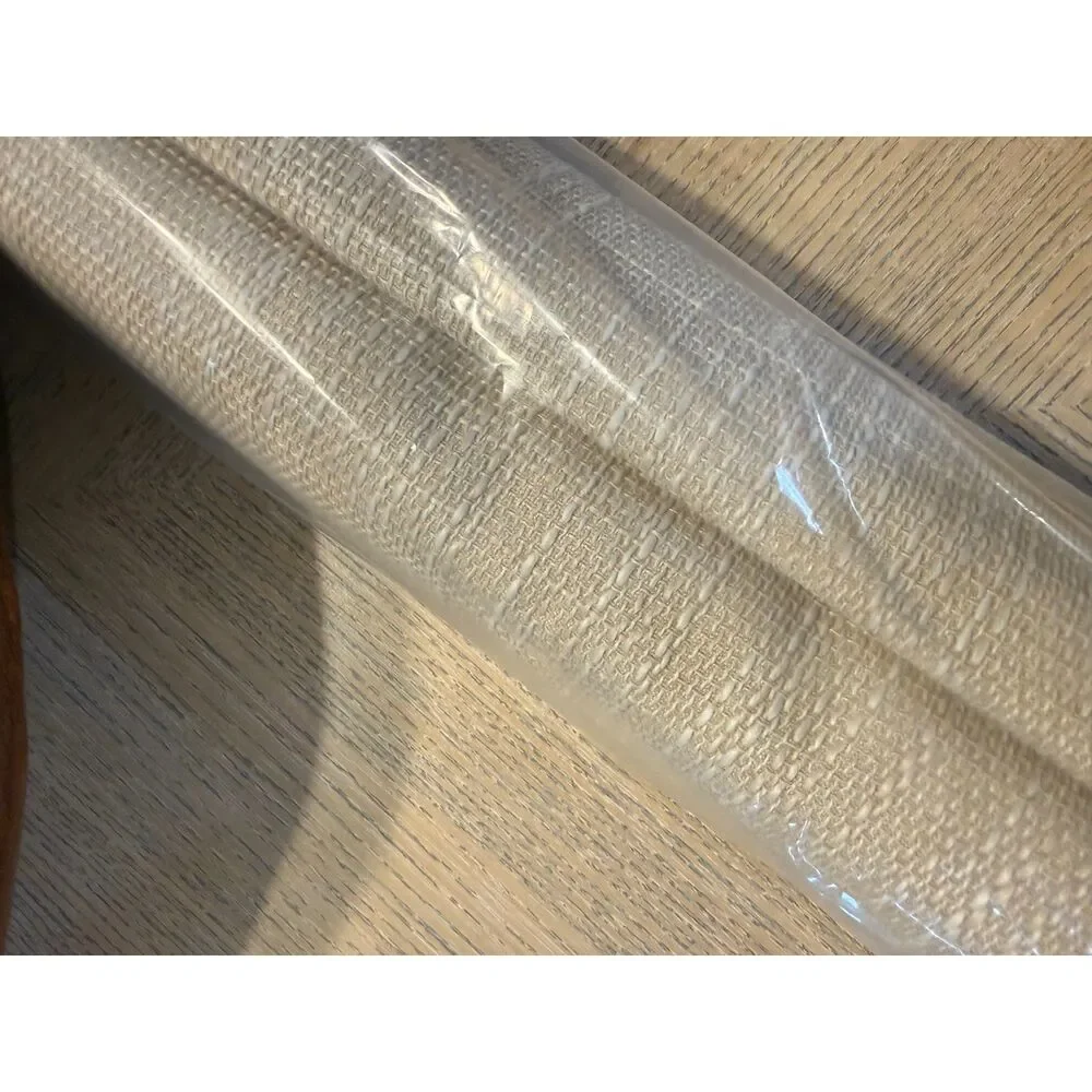 NIB Sun Zero Pryer 100% Blackout Cordless Roman Shade Natural 33x64